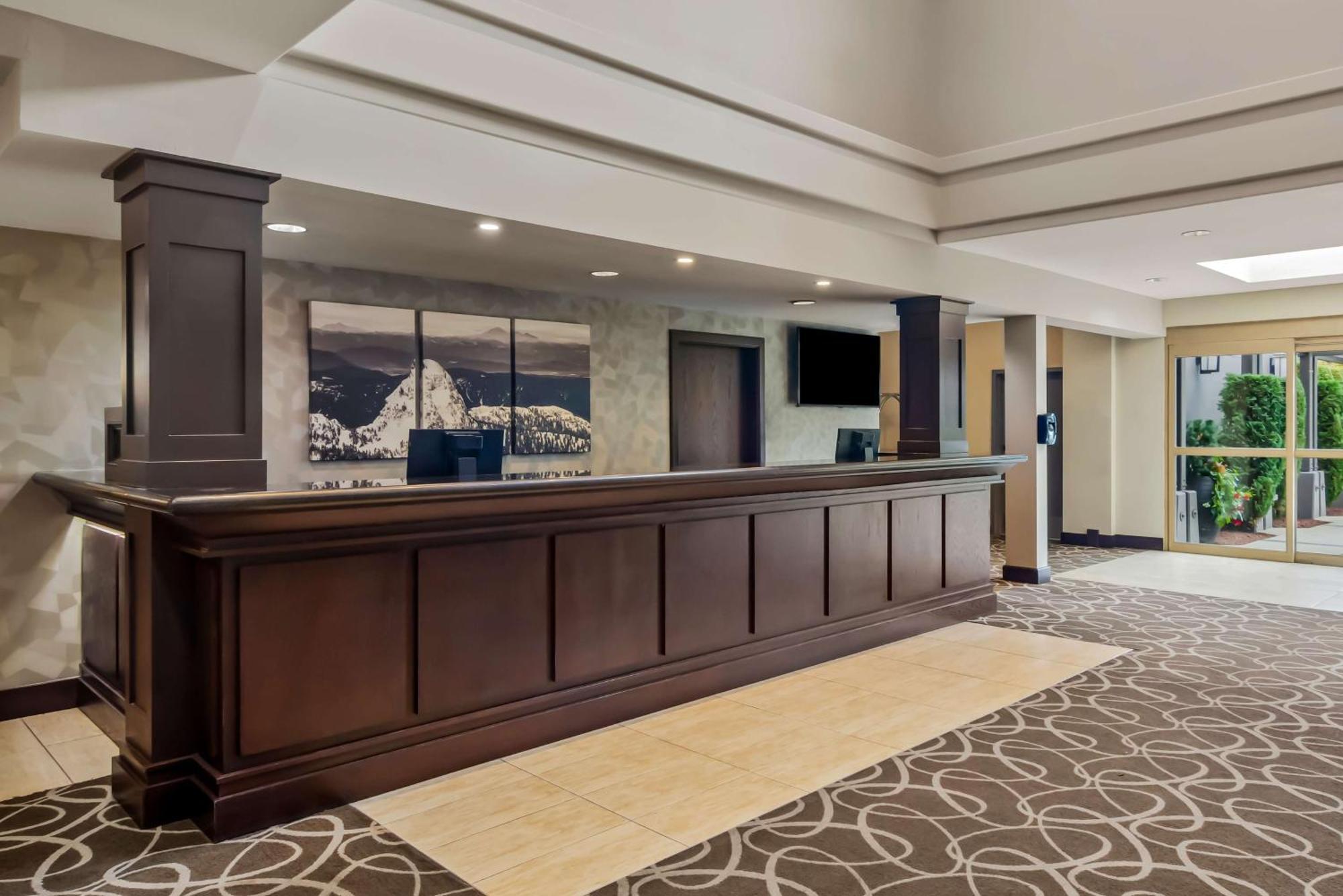 Best Western Plus Pitt Meadows Inn&Suites Exterior foto